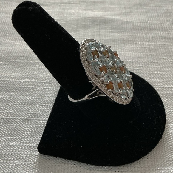 Light Blue Topaz Sterling Silver Knuckle to Knuckle - Picture 4 of 5